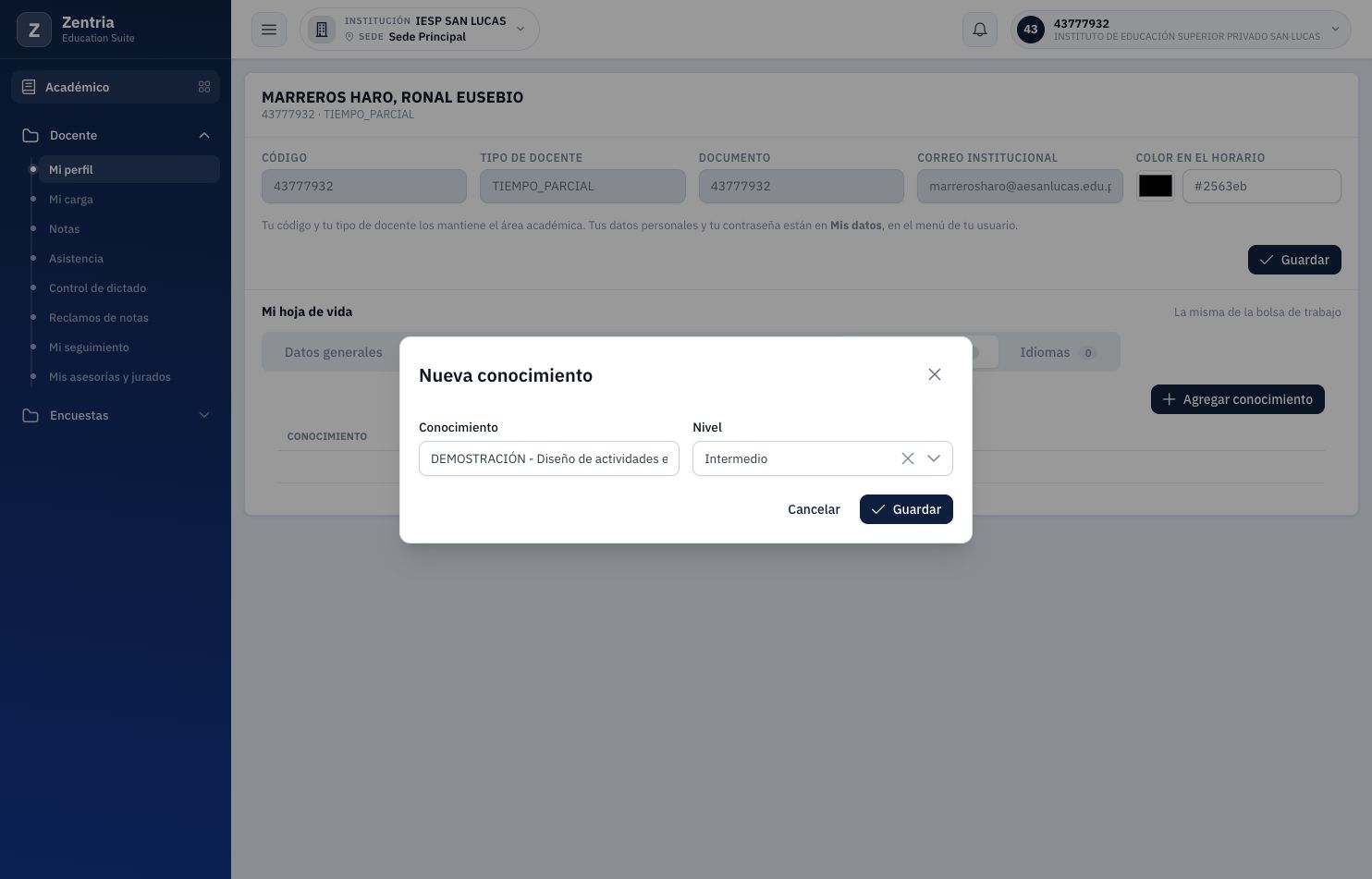 Conocimiento de demostración preparado con nivel Intermedio.